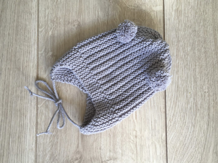 7. Gorrito “Luke” con orejeras en una sola pieza (PDF) Tallas 3 a 6 meses y 6 a 12 meses - Imagen 4