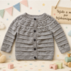 33. Chaqueta con V's en Canesú