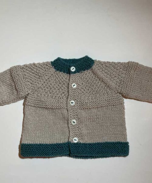 39. Chaqueta empezada por el cuello (tallas de 0 a 10 años)
