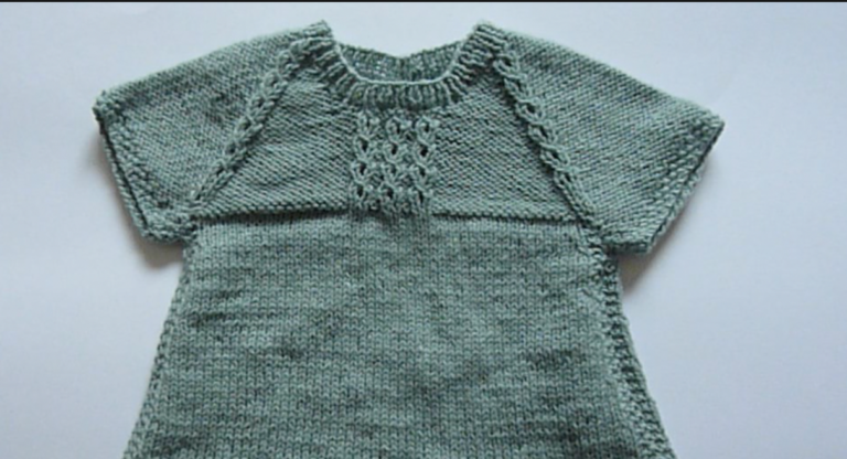 43. Vestido para niña (tallas de 0 a 8 años) - Imagen 3
