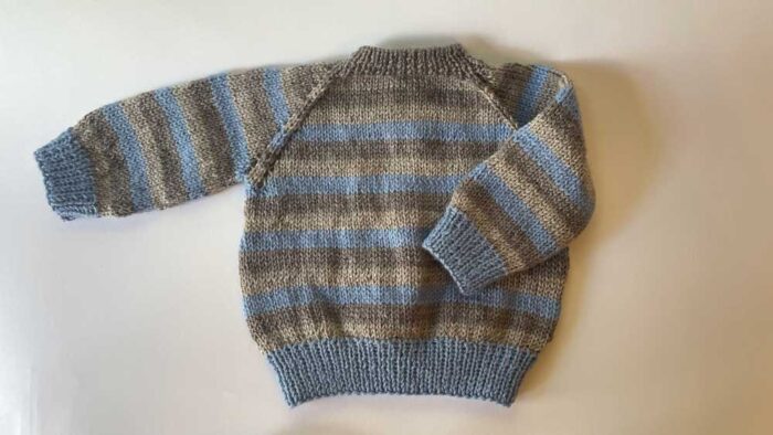Chaqueta empezada por el cuello No. 4 - Imagen 2