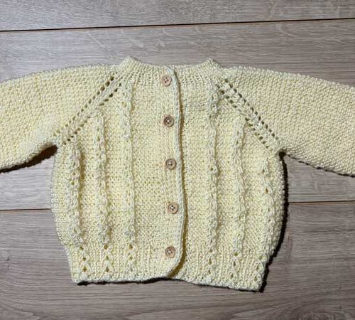 51. Chaqueta en crudo con ochos